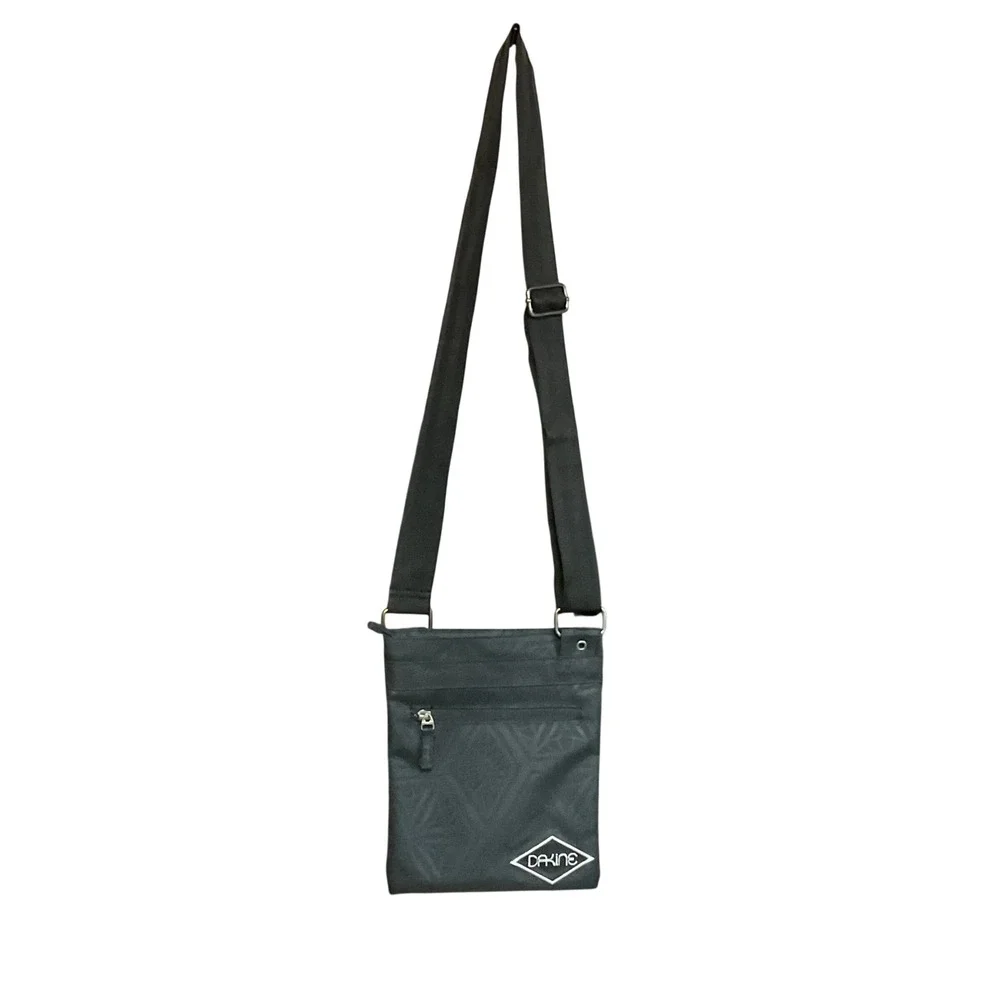 Dakine Women's Jive Crossbody Travel Hiking Shoulder Bag Black Ripstop One Size